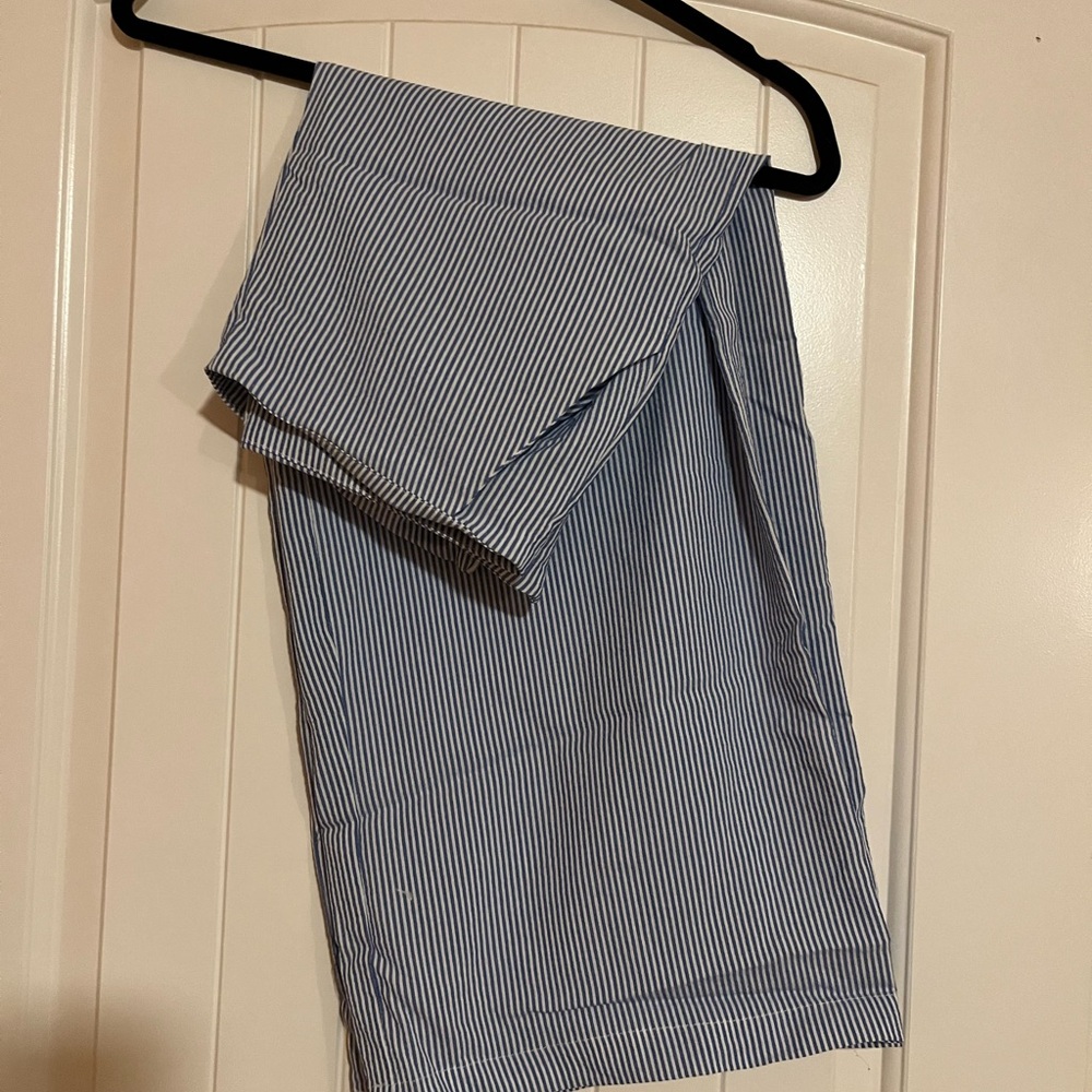 4/$20 Retro Capri pants